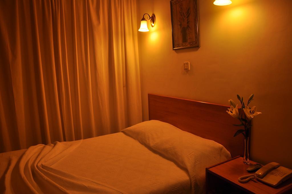 Residencial D. Joao III Hotel Ponta Delgada Eksteriør billede