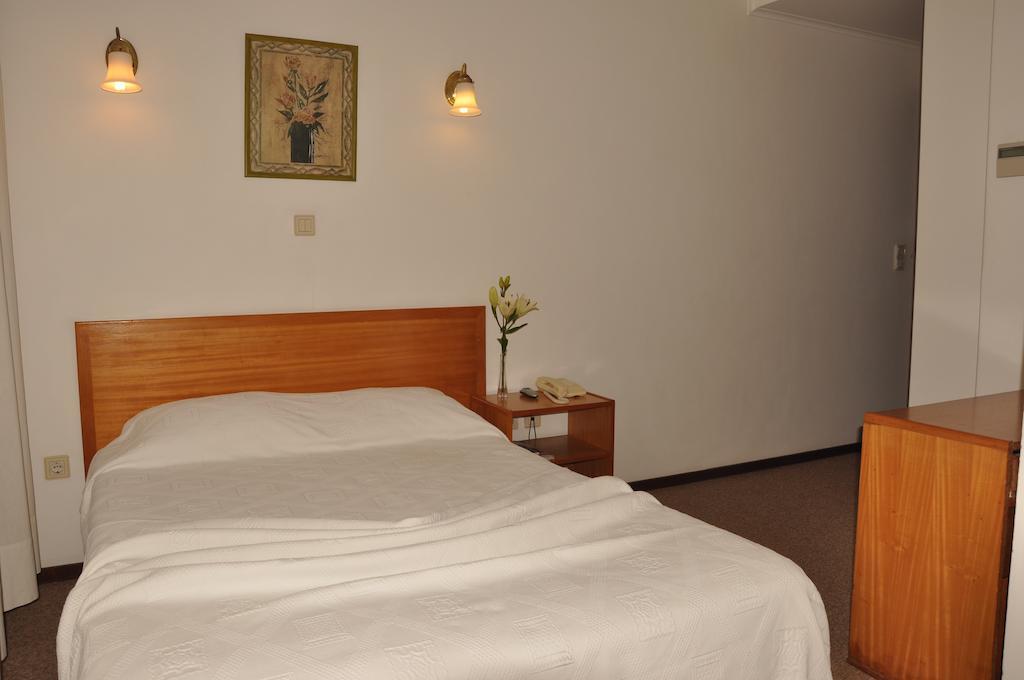 Residencial D. Joao III Hotel Ponta Delgada Værelse billede